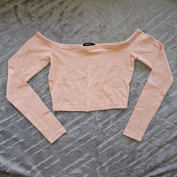 F21 Off Shoulder Crop Top - Picture 2 of 5